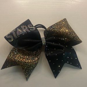 Black and gold wcss bow